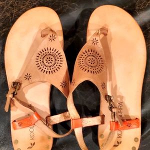 Koolaburra Women's Leather Sandals